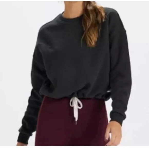 Vuori Sweaters - Vuori Restore crew neck drawstring cropped sweatshirt Large